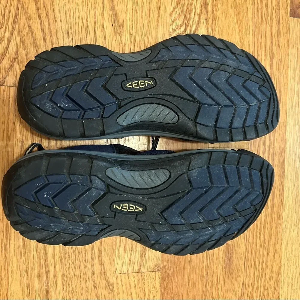 KEEN mens Newport Blue Sandal Shoes Size 11